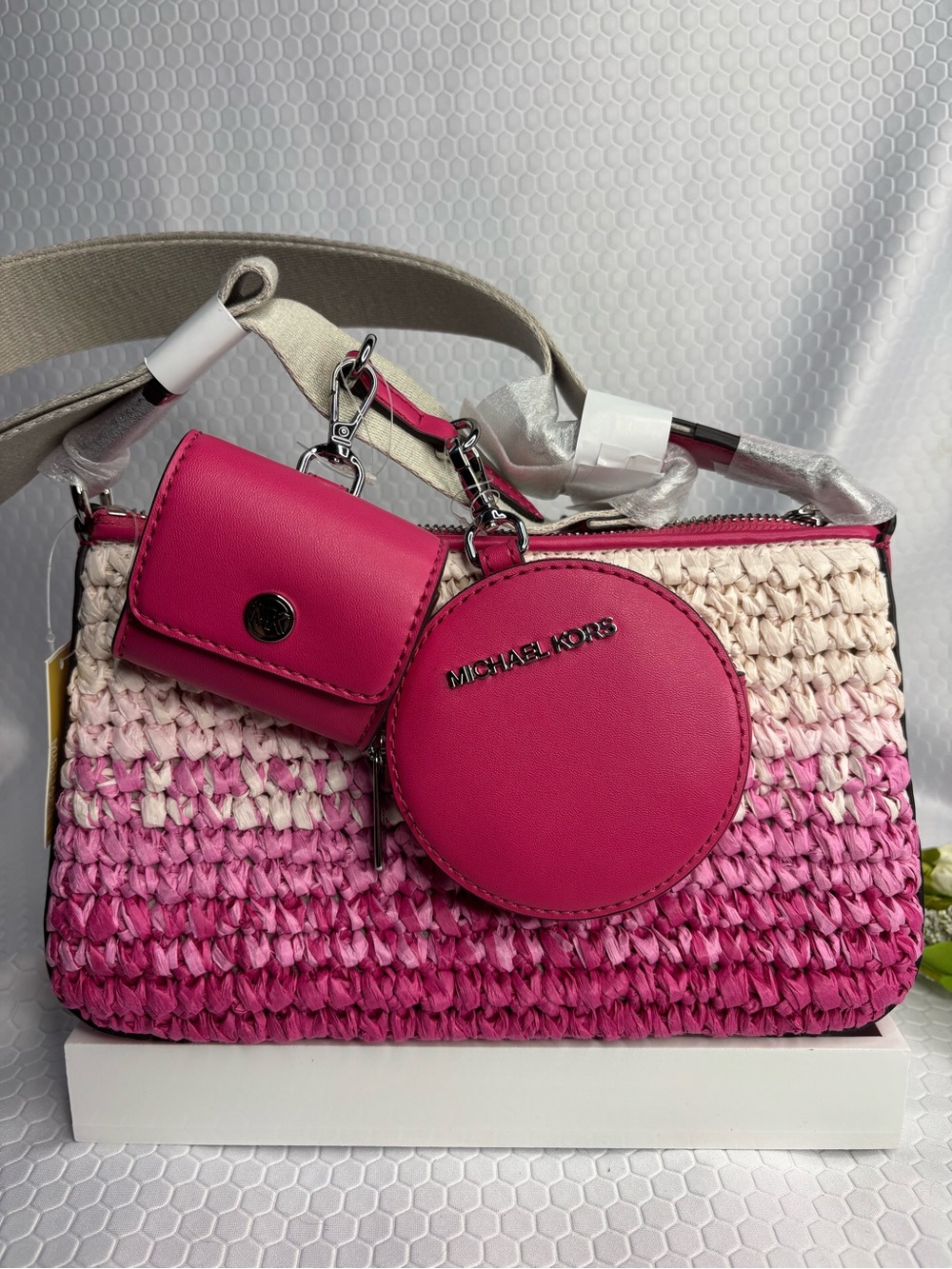 Michael Kors Pink Ombre Woven Crossbody Bag with Pink Leather Accents NWT - Picture 3 of 11